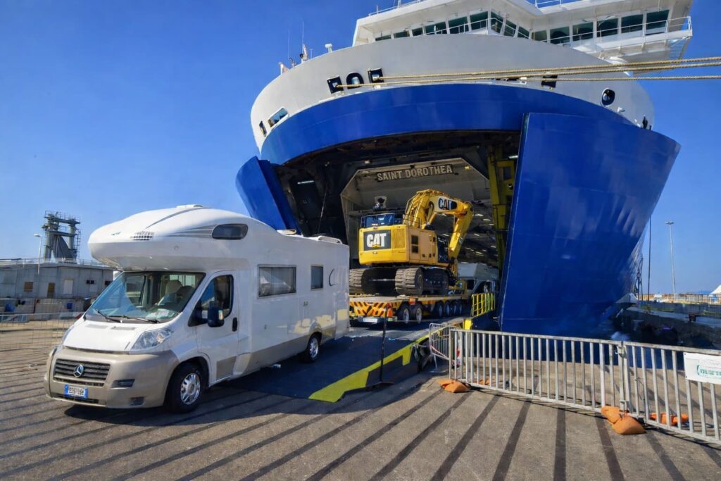 Caravan and Motorhome Shipping 1 Caravan and Motorhome Shipping
