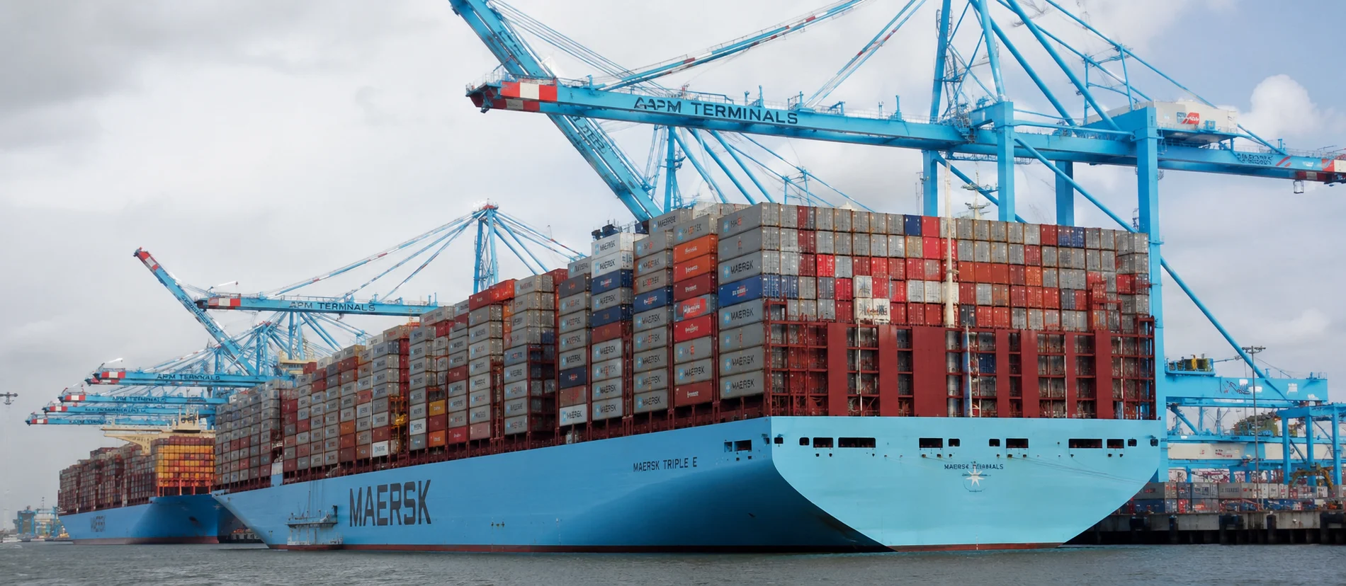 CONTAINER CAR SHIPPING TO SENEGAL